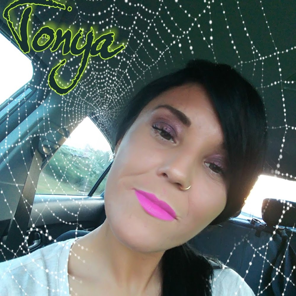 Meet your Posher, Tonya